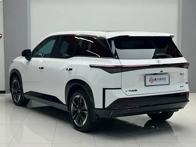 Toyota BoZhi 3X — Фото автомобиля 19