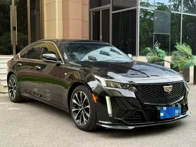 Cadillac CT5 — Фото автомобиля 3