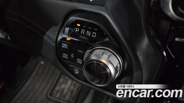 Dodge Ram — Фото автомобиля 12