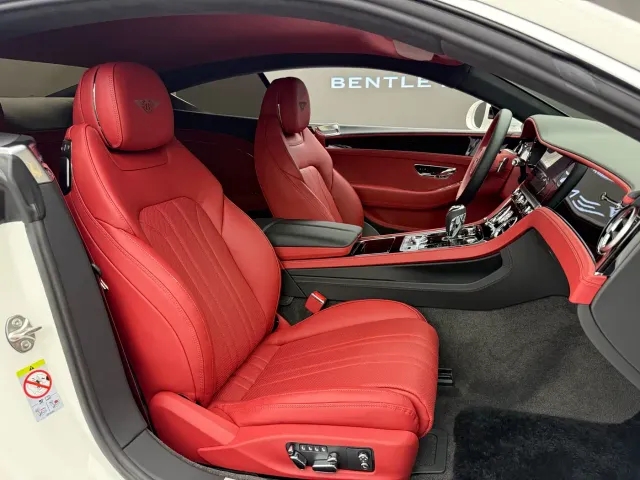 Bentley Continental — Фото автомобиля 15