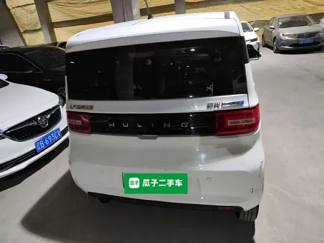 Wuling Hongguang Mini EV — Фото автомобиля 6