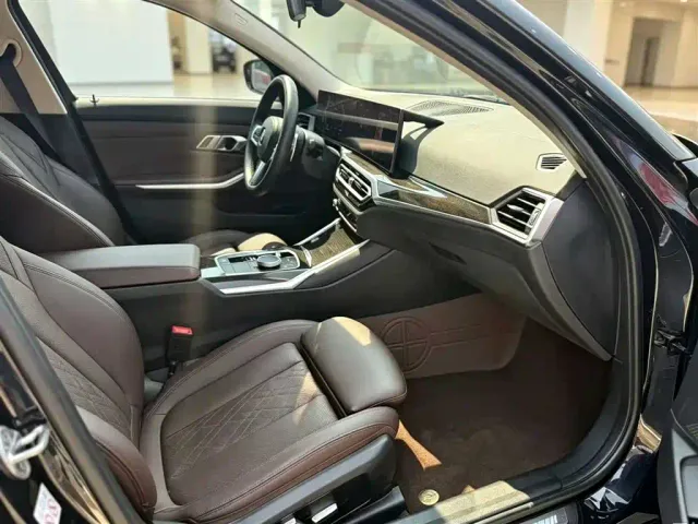BMW 3 Series — Фото автомобиля 9