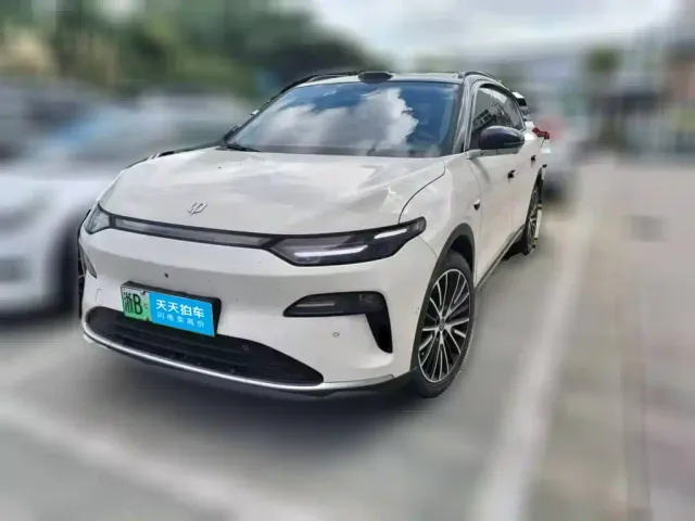 Фотография автомобиля — Leapmotor C11