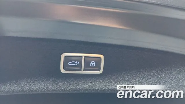 Genesis G80 Бензин 2.5 турбо AWD — Фото автомобиля 17