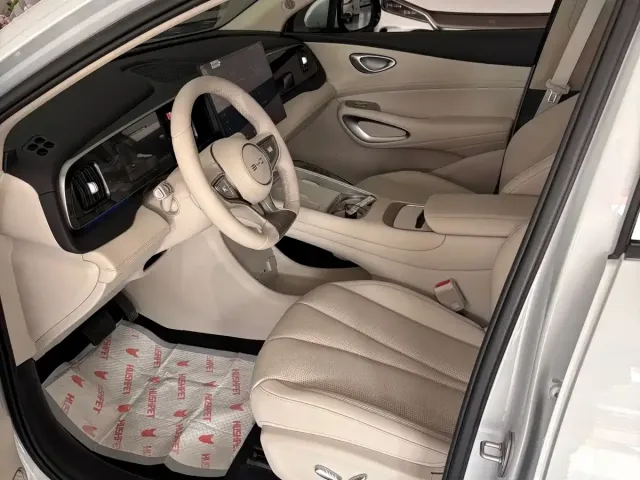 BYD Hai Shi 05 EV — Фото автомобиля 7