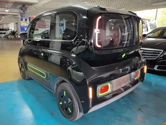 Baojun KiWi EV — Фото автомобиля 4