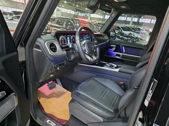 Mercedes-Benz G-Class — Фото автомобиля 10