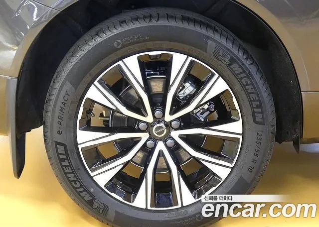 Вольво XC60 — Фото автомобиля 5