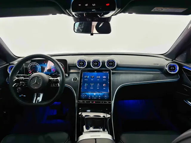 Mercedes-Benz C-Class — Фото автомобиля 22