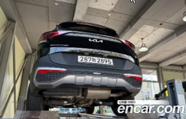 Kia Sportage Sportage 5-е поколение Дизель 2.0 2WD — Фото автомобиля 2