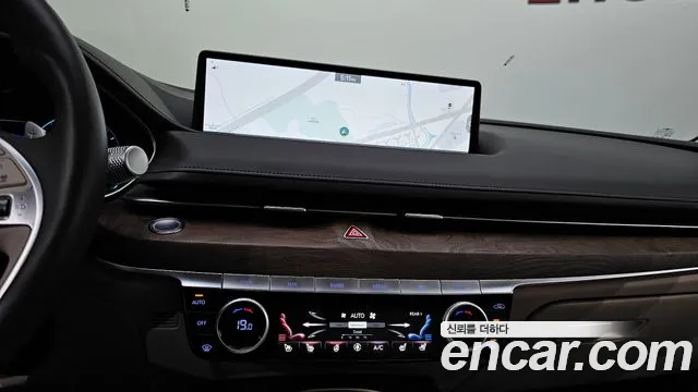 Genesis G80 RG3 — Фото автомобиля 19