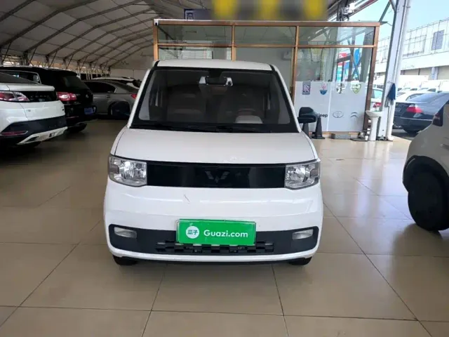 Wuling Hongguang Mini EV — Фото автомобиля 2