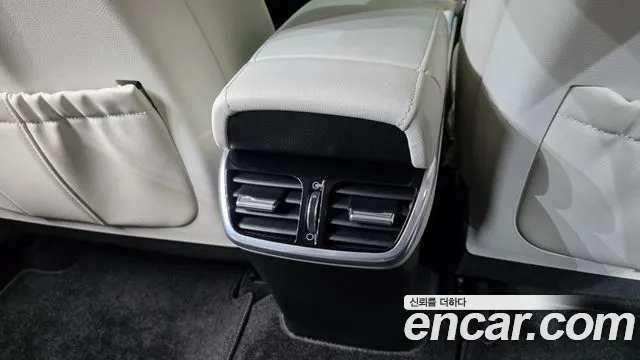 Hyundai Grandeur Новый Grandeur IG — Фото автомобиля 28