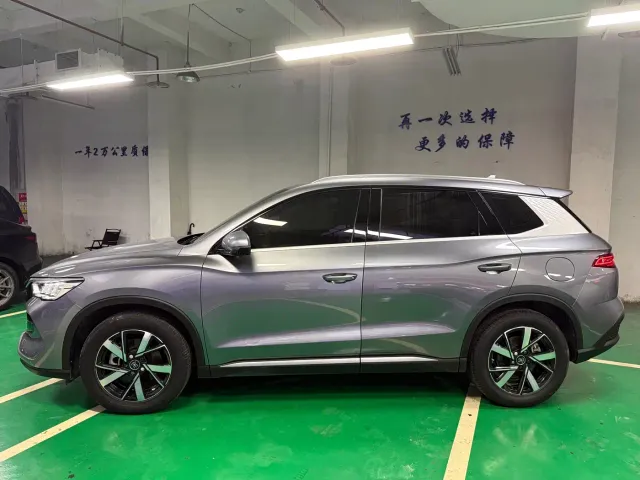 BYD Song Pro — Фото автомобиля 3
