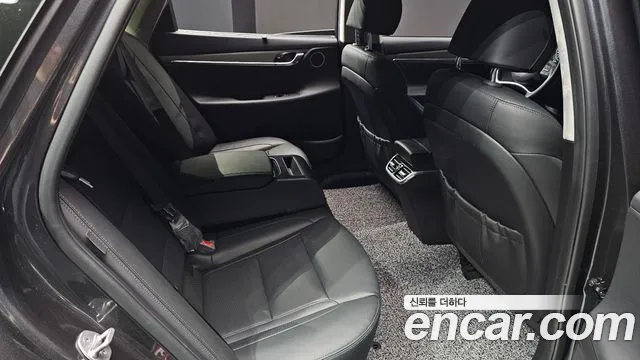 Hyundai Grandeur Новый Grandeur IG — Фото автомобиля 12
