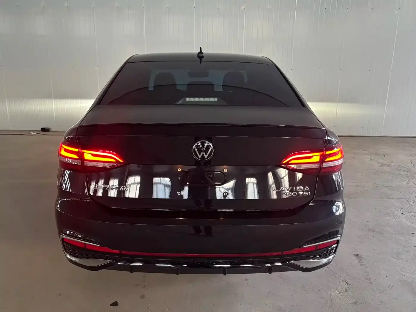 Volkswagen Lavida 2023 280TSI DSG Starlight Comfort Edition — Фото автомобиля 5