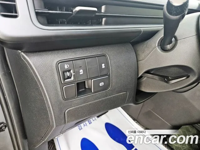 Hyundai Staria Staria Карго 5 мест — Фото автомобиля 13