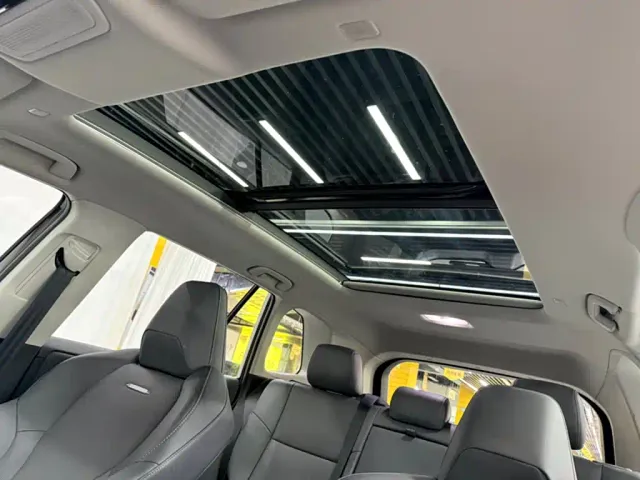 Toyota RAV4 — Фото автомобиля 16