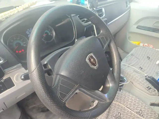 Jinbei New Hiace X30L — Фото автомобиля 2