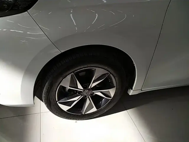 GAC Trumpchi M6 — Фото автомобиля 22
