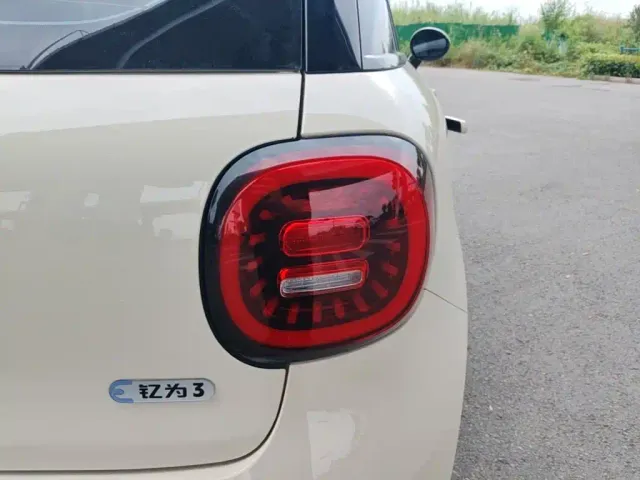 JAC Yiwei 3 — Фото автомобиля 7