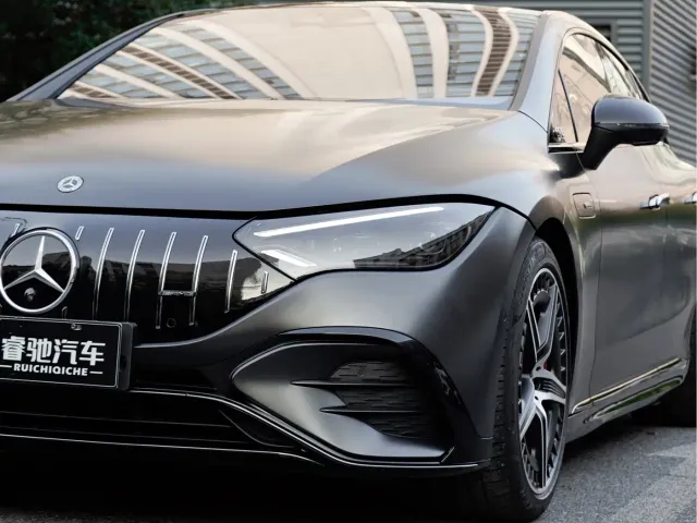 Mercedes-Benz EQE AMG — Фото автомобиля 7