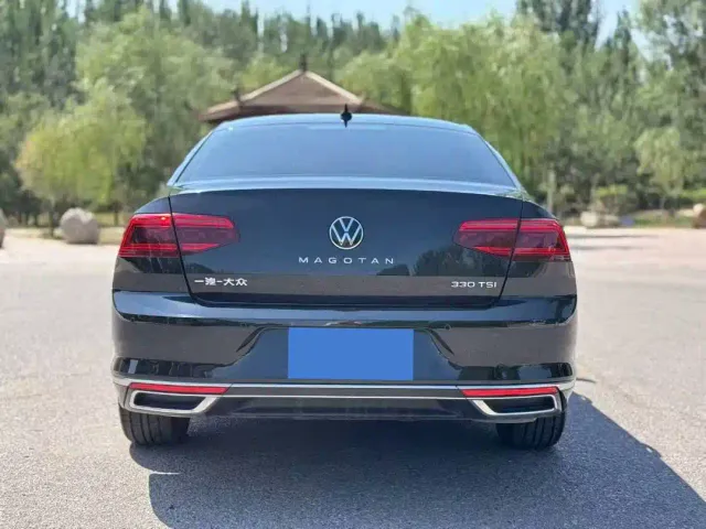 Volkswagen Magotan — Фото автомобиля 8