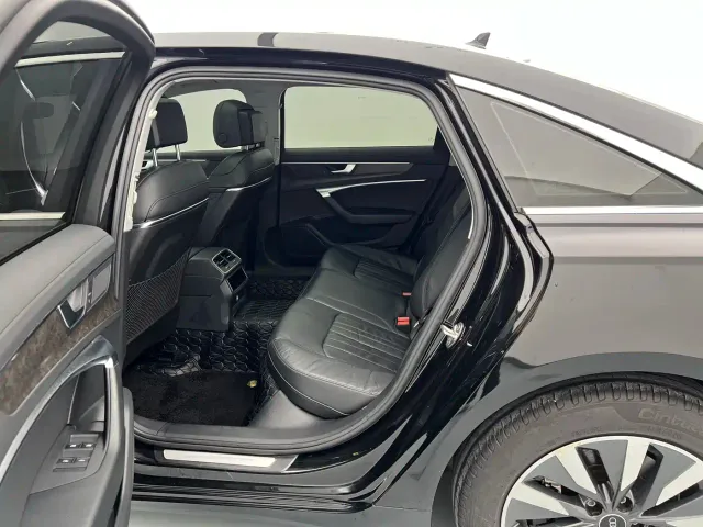 Audi A6L — Фото автомобиля 5