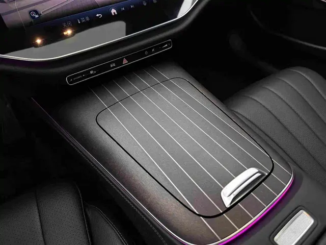 Mercedes-Benz E-Class — Фото автомобиля 13