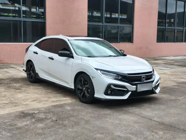 Honda Civic — Фото автомобиля 3