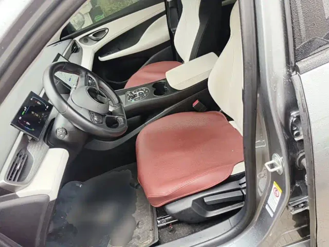 BYD Seal 05 DM-i — Фото автомобиля 14