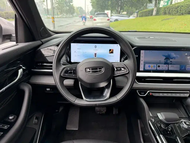 Geely Xingyue L — Фото автомобиля 14