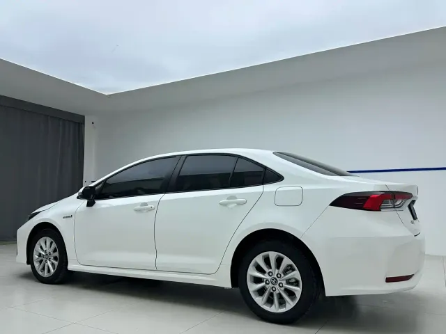 Toyota Corolla — Фото автомобиля 4