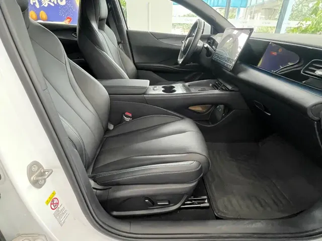 BYD Seal 06 — Фото автомобиля 16