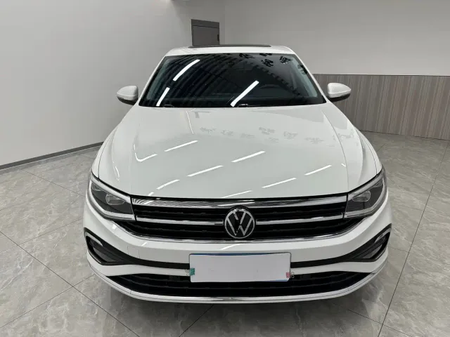Volkswagen Bora — Фото автомобиля 2