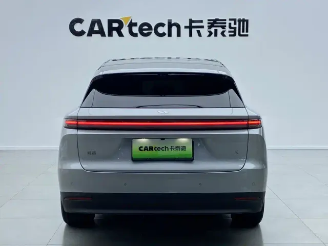 Li Auto i6 — Фото автомобиля 5