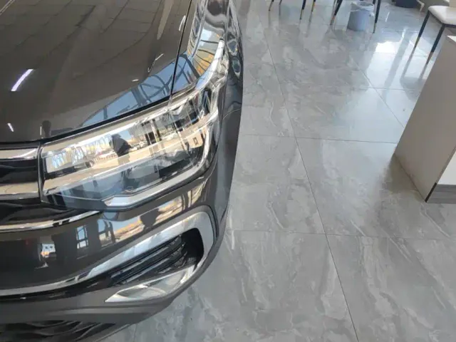 Volkswagen Tharu — Фото автомобиля 5