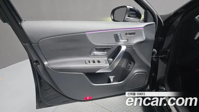 Mercedes-Benz A-Class W177 — Фото автомобиля 13