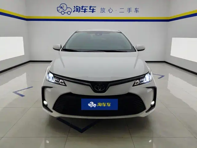 Toyota Corolla — Фото автомобиля 2