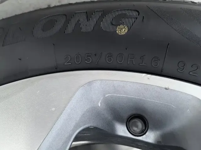 Geely Starry Wish — Фото автомобиля 24