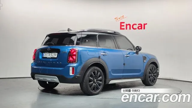 MINI Countryman — Фото автомобиля 2