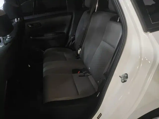 Honda Fit — Фото автомобиля 16