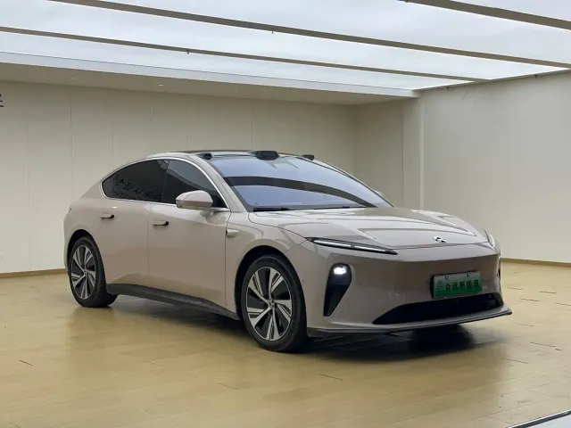 Nio ET5 — Фото автомобиля 4