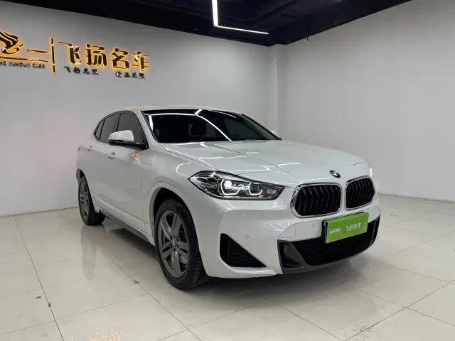 BMW X2 — Фото автомобиля 2