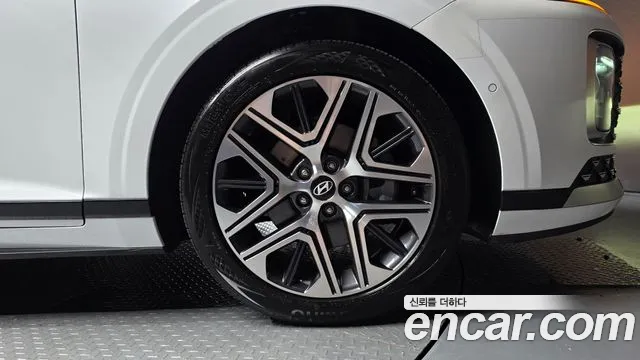 Hyundai Grandeur Grandeur (GN7) 2.5 Бензин 2WD — Фото автомобиля 5