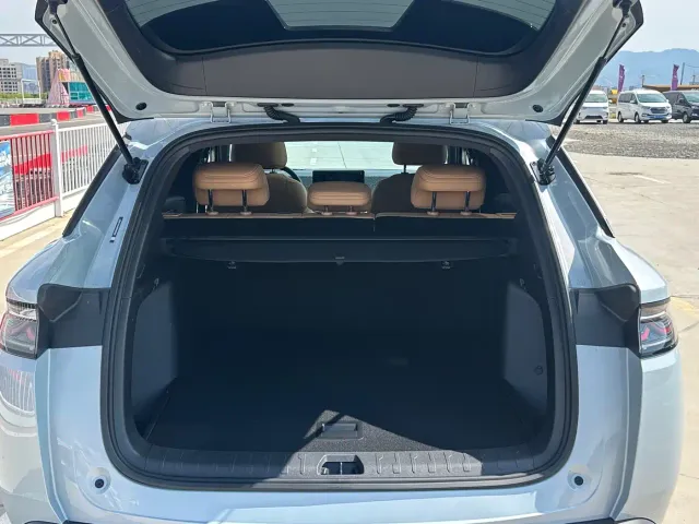 BYD Song L DM-i — Фото автомобиля 17
