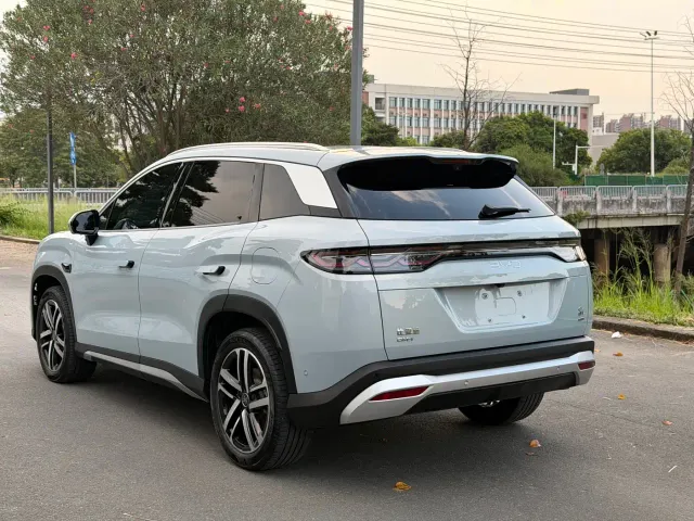 BYD Song L DM-i — Фото автомобиля 5