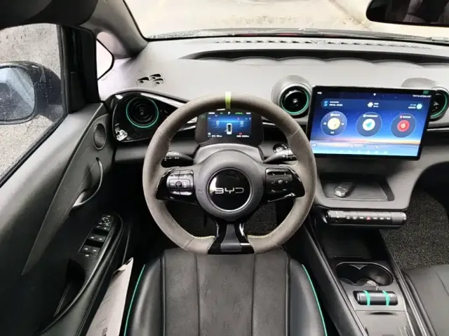 BYD Dolphin — Фото автомобиля 10