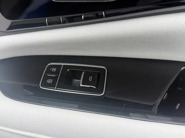 Cadillac Optiq — Фото автомобиля 16