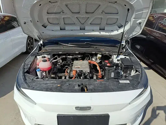 Geely Geometry A — Фото автомобиля 19